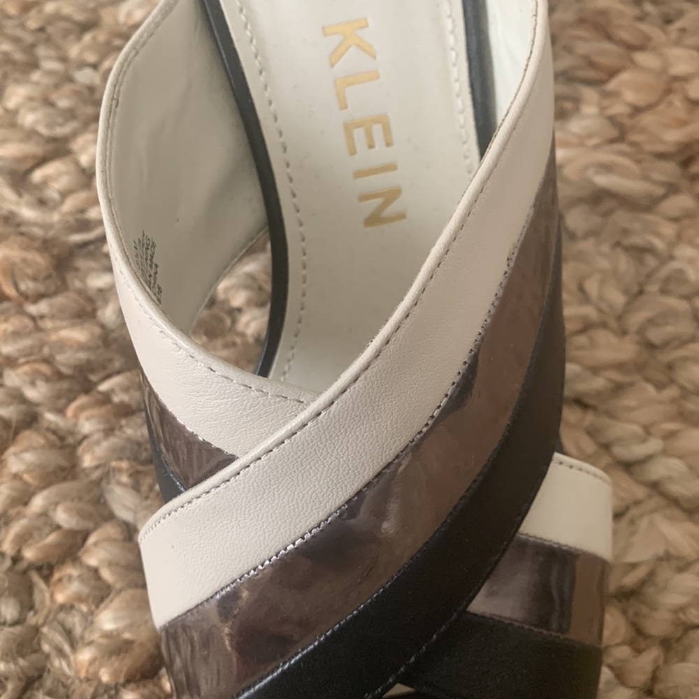 Anne Klein Sandals - Picture 4 of 7
